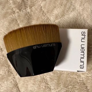 シュウウエムラ(shu uemura)のshu uemura ペタル55ファンデーションブラシ(ブラシ・チップ)