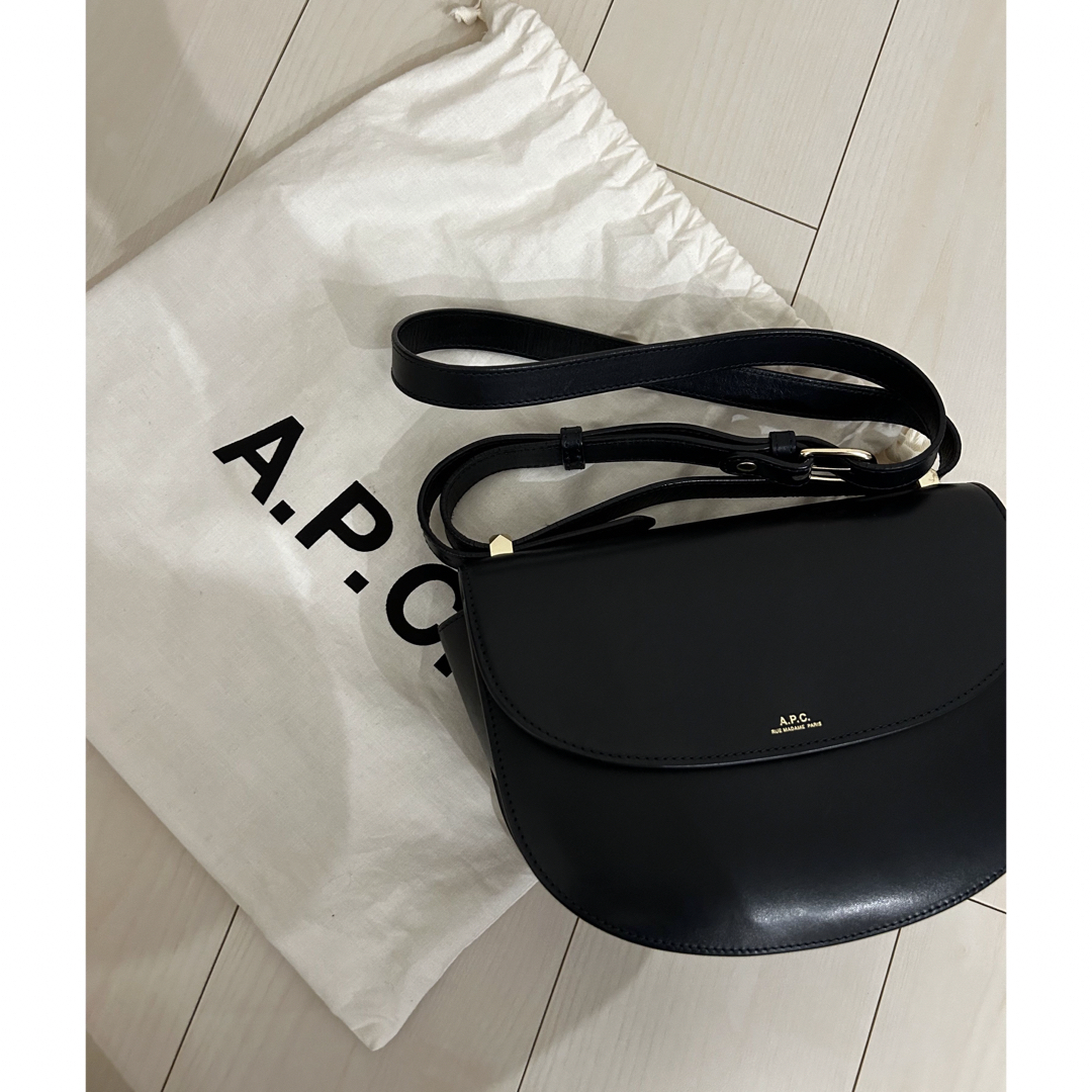 A.P.C(アーペーセー)のA.P.C バッグ レディースのバッグ(ショルダーバッグ)の商品写真