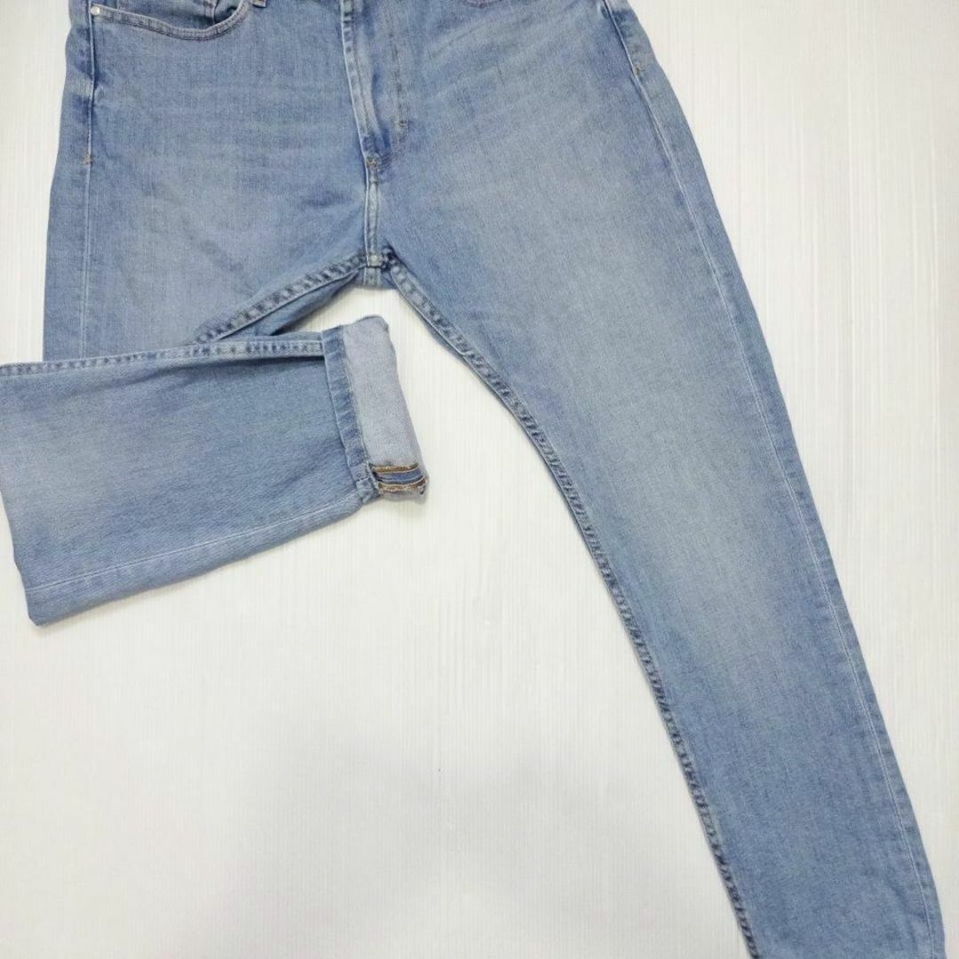 ZARA(ザラ)のZARA　スリムテーパードデニム　W86cm　強ストレッチ　ハイライズ　明青 メンズのパンツ(デニム/ジーンズ)の商品写真