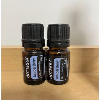 ドテラ(doTERRA)のdoTERRA ドテラ　ジュニパーベリー5ミリ　2本セット(エッセンシャルオイル（精油）)