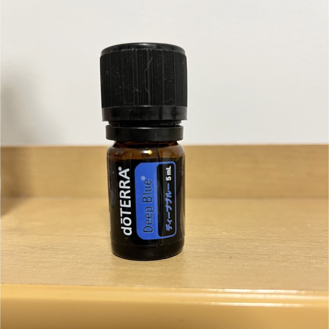 doTERRA(ドテラ)のdoTERRA ドテラ　ディープブルー5ミリ未開封 コスメ/美容のリラクゼーション(エッセンシャルオイル（精油）)の商品写真