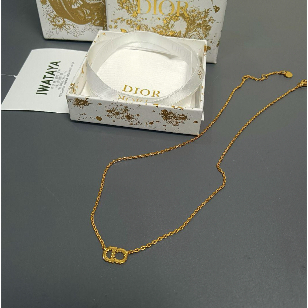 Dior(ディオール)のCDゴールド CLAIR D LUNE ネックレス 未使用に近い 送料無料 レディースのアクセサリー(ネックレス)の商品写真