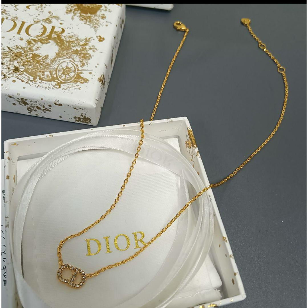 Dior(ディオール)のCDゴールド CLAIR D LUNE ネックレス 未使用に近い 送料無料 レディースのアクセサリー(ネックレス)の商品写真