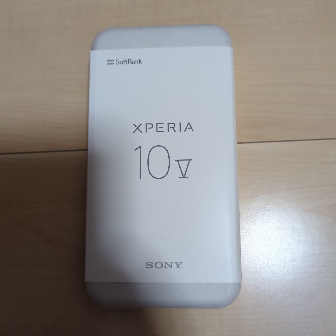 Xperia(エクスペリア)の新品未使用SONY Xperia 10 V A302SO ブラック スマホ/家電/カメラのスマートフォン/携帯電話(スマートフォン本体)の商品写真
