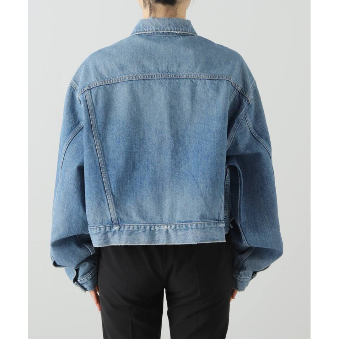 L'Appartement DEUXIEME CLASSE(アパルトモンドゥーズィエムクラス)の【RED CARD/レッド カード】 DENIM JACKET レディースのジャケット/アウター(Gジャン/デニムジャケット)の商品写真