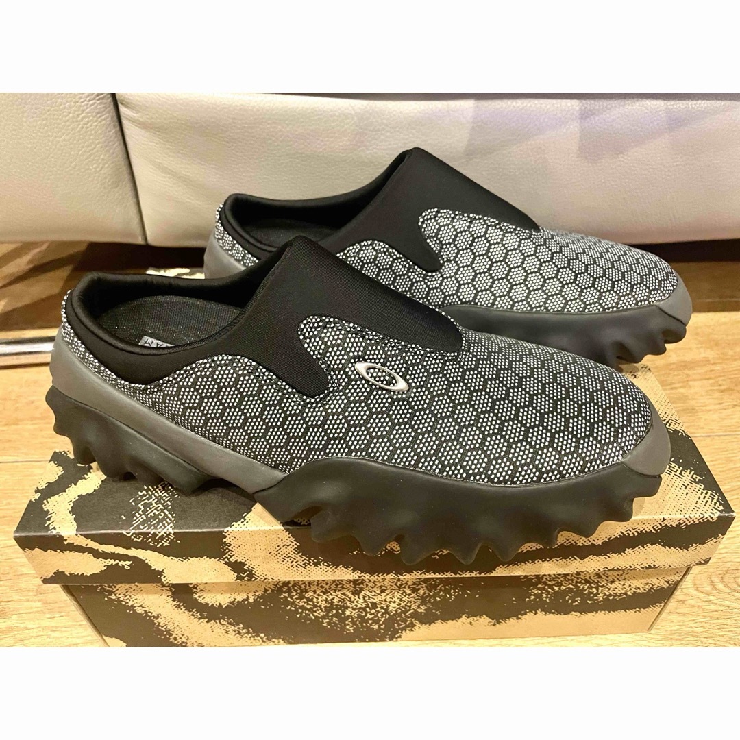 Oakley(オークリー)のOakley Factory Team Nubuck Chop Saw Mule メンズの靴/シューズ(スニーカー)の商品写真