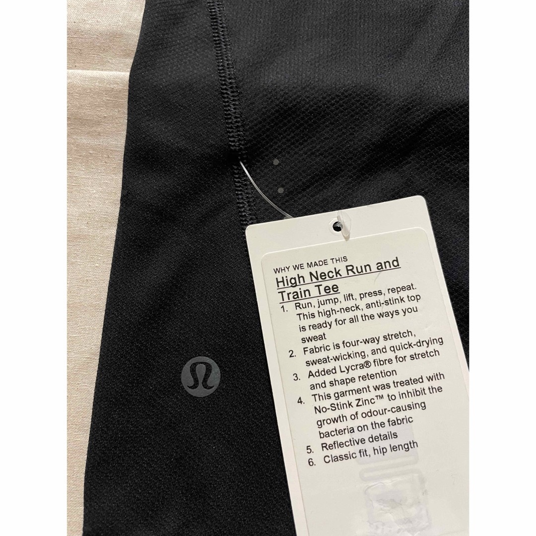 lululemon(ルルレモン)の新品 ルルレモン High-Neck Run and Train Tee（8） レディースのトップス(Tシャツ(半袖/袖なし))の商品写真