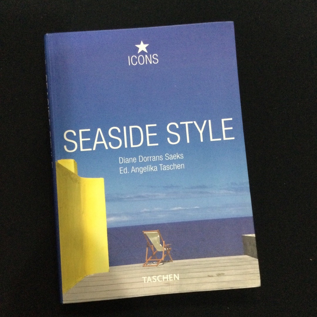 Seaside style 洋書　Taschen 建築　インテリア　シーサイド エンタメ/ホビーの本(洋書)の商品写真