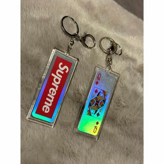 シュプリーム(Supreme)のQ♦️ SUPREME  ホログラフィック トランプ　キーホルダー(キーホルダー)