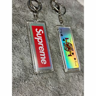 シュプリーム(Supreme)のJ♠️ SUPREME  ホログラフィック トランプ　キーホルダー(キーホルダー)