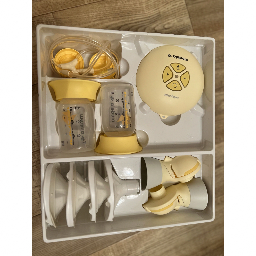 medela(メデラ)のメデラ電動搾乳機　スィングマキシフレックス【使用頻度少】 キッズ/ベビー/マタニティの授乳/お食事用品(その他)の商品写真