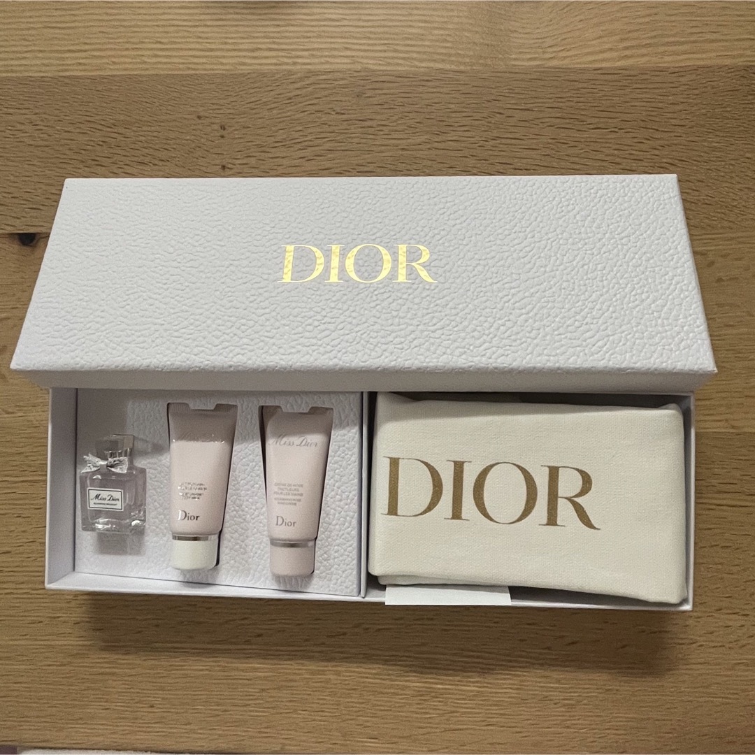 Dior(ディオール)のDior クリスタル会員 バースデー ノベルティ エンタメ/ホビーのコレクション(ノベルティグッズ)の商品写真