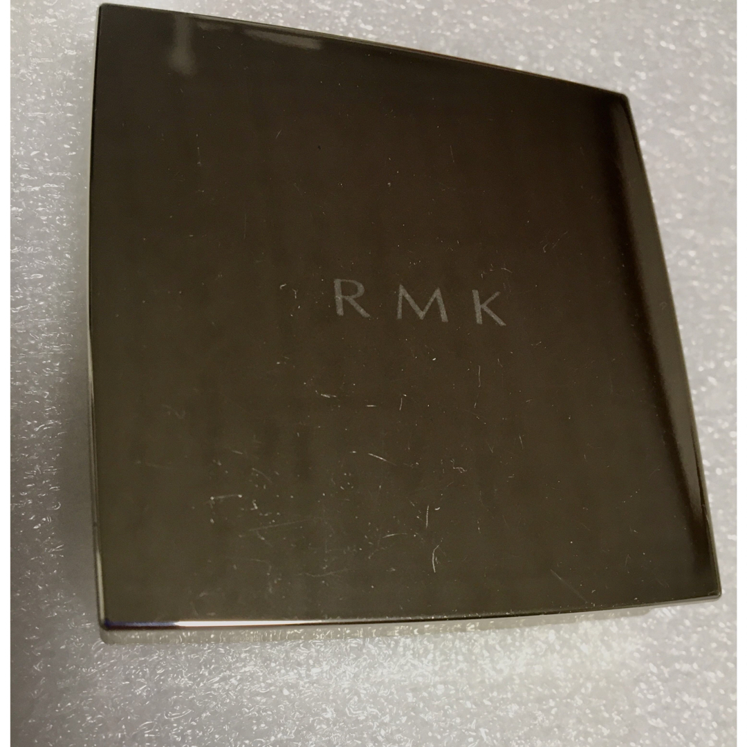 RMK(アールエムケー)のRMK インジーニアス　パウダーチークスShiny Natural Beige コスメ/美容のメイク道具/ケアグッズ(チーク/フェイスブラシ)の商品写真