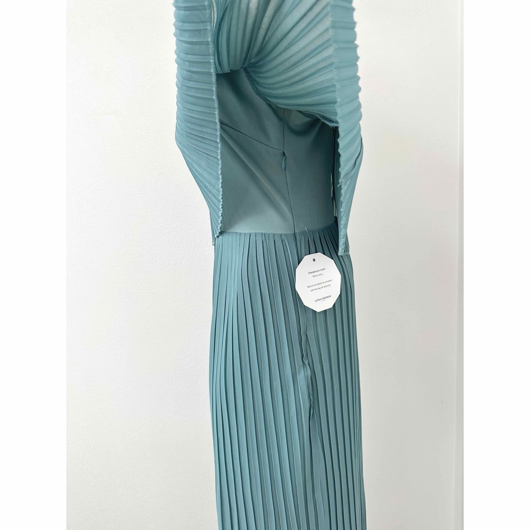 asos(エイソス)の新品タグ付き Little Mistress プリーツロングドレス グリーン S レディースのフォーマル/ドレス(ロングドレス)の商品写真