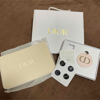 クリスチャンディオール(Christian Dior)のDior ディオール ノベルティ 3点セット ピンバッジ ポーチ ミニミラー(ノベルティグッズ)