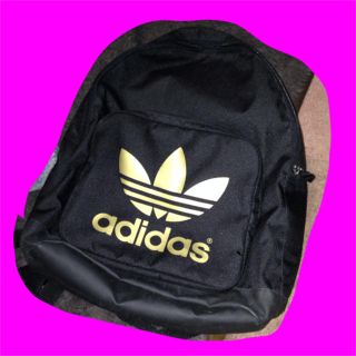 アディダス(adidas)のadidas 黒金リュック(リュック/バックパック)