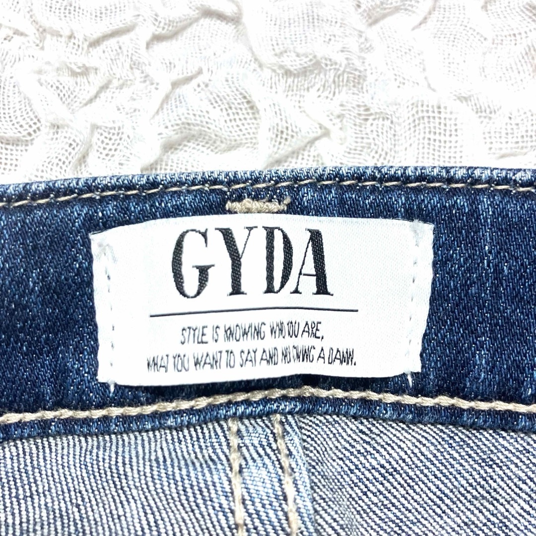 GYDA(ジェイダ)のGYDA ジェイダ　スキニーデニムパンツ　サイズS ブルー　日本製 レディースのパンツ(デニム/ジーンズ)の商品写真