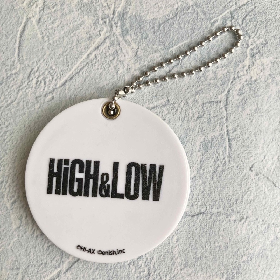 EXILE THE SECOND(エグザイルザセカンド)のHiGH&LOW ミラーチャーム ロッキー 黒木啓司 WhiteRascals エンタメ/ホビーのタレントグッズ(ミュージシャン)の商品写真