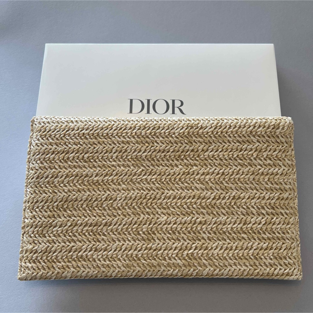 Christian Dior(クリスチャンディオール)の本文に変更あり12日本日で終了！Dior ノベルティクラッチバッグ　新品未使用！ レディースのバッグ(クラッチバッグ)の商品写真