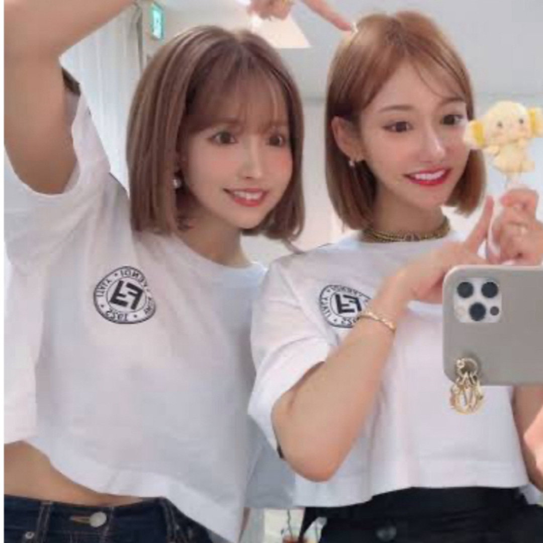 FENDI(フェンディ)の明日花キララ　三上悠亜　Rちゃん着フェンディ  ジャージーTシャツ レディースのトップス(Tシャツ(半袖/袖なし))の商品写真