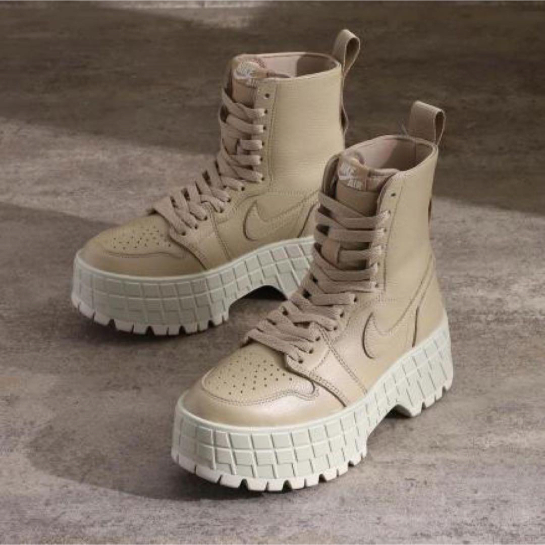 NIKE - 【完売品】Nike WMNS Air Jordan 1 Brooklyn27.5の通販 NIKE - 【完売品】Nike WMNS Air Jordan 1 Brooklyn27.5の通販