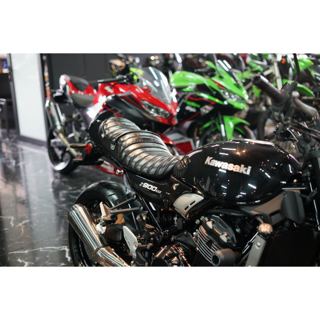 セール中 z900rs シート TYPE 1 新品 セール中 z900rs シート TYPE 1 新品