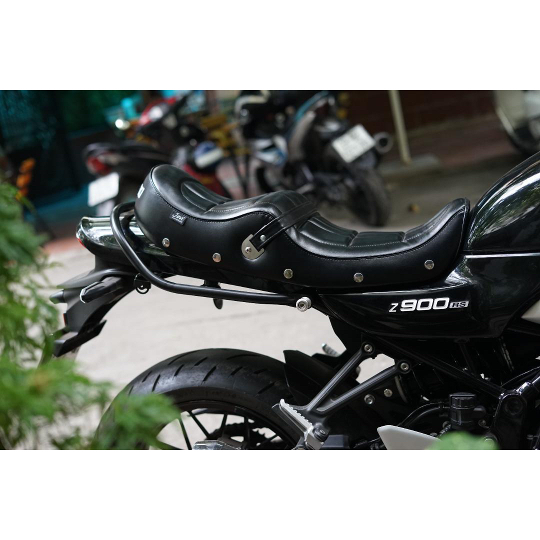 z900rs　シート　Javimotor　TYPE3　新品 自動車/バイクのバイク(パーツ)の商品写真