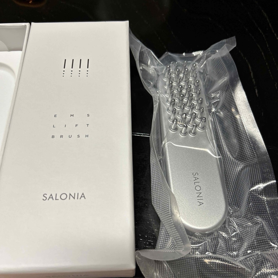 SALONIA EMS リフトブラシ 美容/健康 SALONIA EMS リフトブラシ 美容/健康
