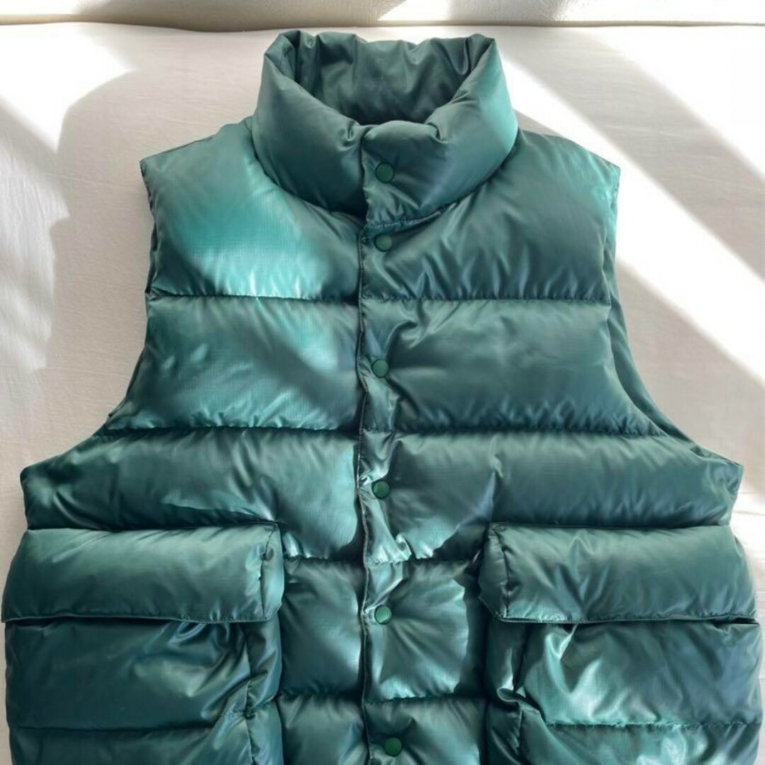 DAIWA PIER39　TECH BACKPACKER DOWN  VEST メンズのジャケット/アウター(ダウンベスト)の商品写真