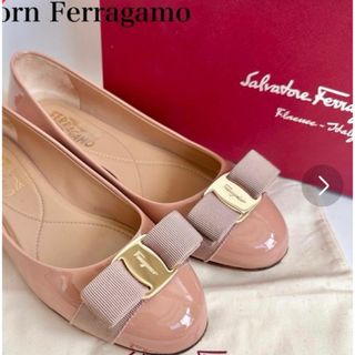 サルヴァトーレフェラガモ(Salvatore Ferragamo)のフェラガモ　ヴァラ　ベージュピンク　6D(ハイヒール/パンプス)