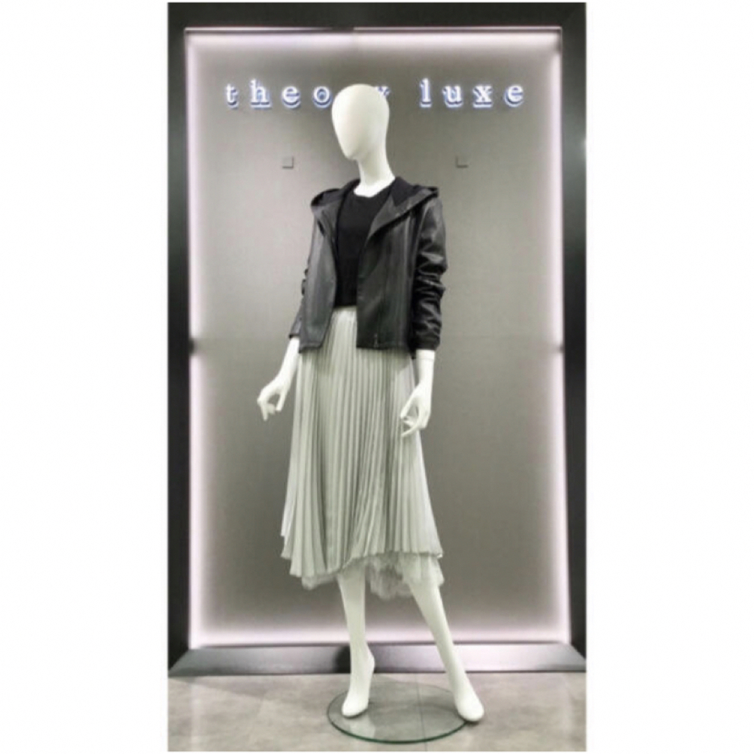 Theory luxe(セオリーリュクス)のTheory luxe 19aw ラムレザーフーデットジャケット レディースのジャケット/アウター(ライダースジャケット)の商品写真