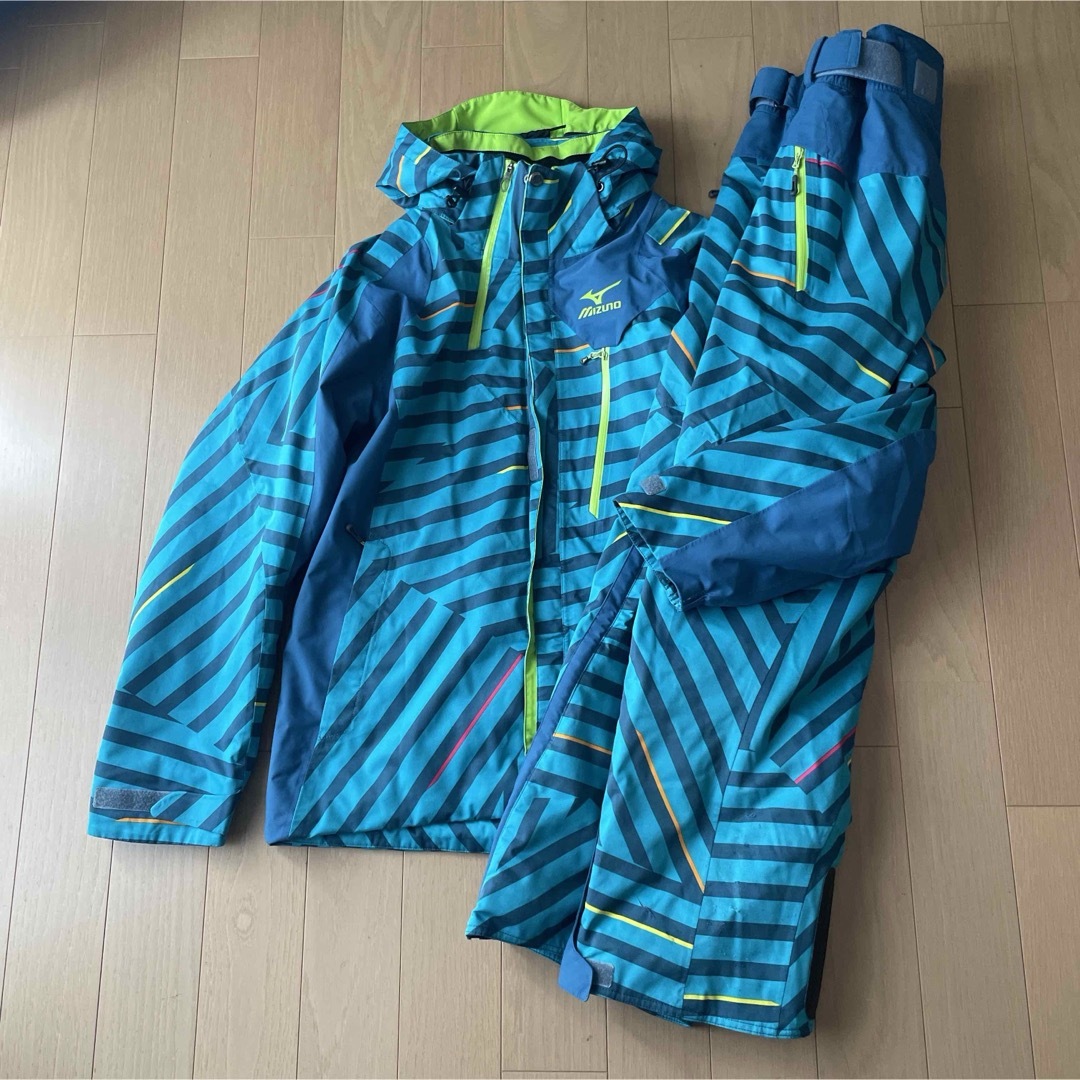 Mizuno スキーウェア 上下セット Lサイズ 閃い Mizuno スキーウェア 上下セット Lサイズ 閃い