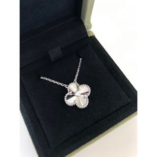 ヴァンクリーフアンドアーペル(Van Cleef & Arpels)の【未使用品】★Van Cleef & Arpels★2020年ホリデー限定★(ネックレス)