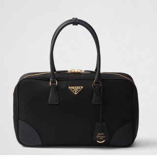 プラダ(PRADA)のプラダ　レザーラージバッグ新品(トートバッグ)