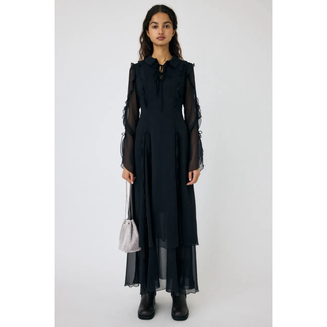 moussy(マウジー)の今季新作即完売♥CHIFFON MELLOW MAXI DRESS レディースのワンピース(ロングワンピース/マキシワンピース)の商品写真