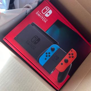 ニンテンドースイッチ(Nintendo Switch)のNintendo Switchネオンブルー/レッド　新品未開封(家庭用ゲーム機本体)