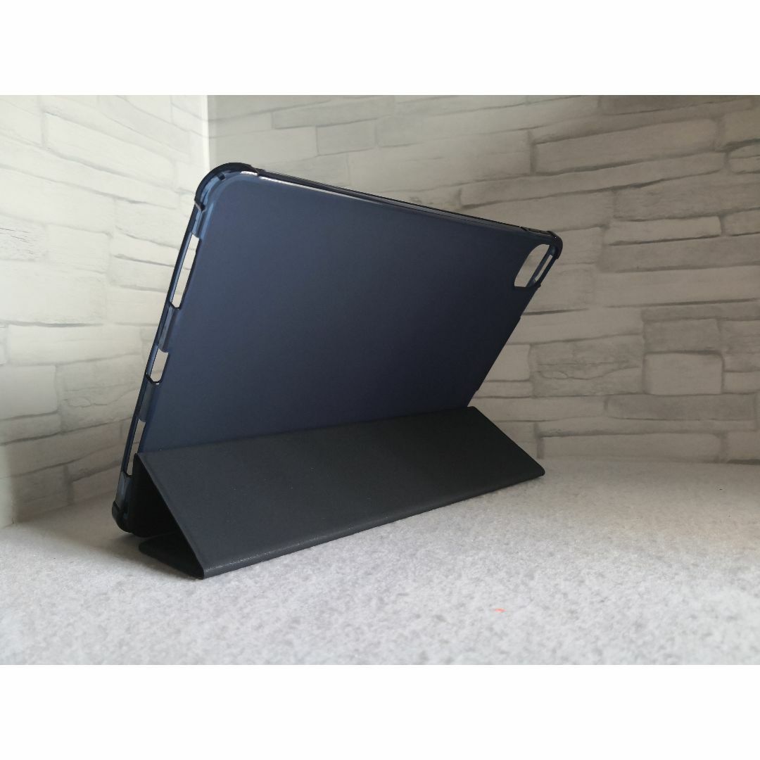 ペン収納OK  iPad Air 4/5世代 10.9インチ ネイビー ケース スマホ/家電/カメラのスマホアクセサリー(iPadケース)の商品写真