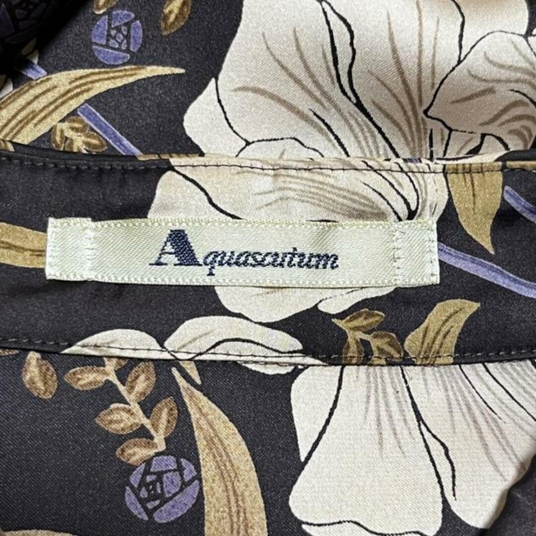 AQUA SCUTUM(アクアスキュータム)のAquascutum(アクアスキュータム) スカートセットアップ サイズ4F レディース - ダークブラウン×ベージュ×マルチ 花柄 レディースのレディース その他(セット/コーデ)の商品写真