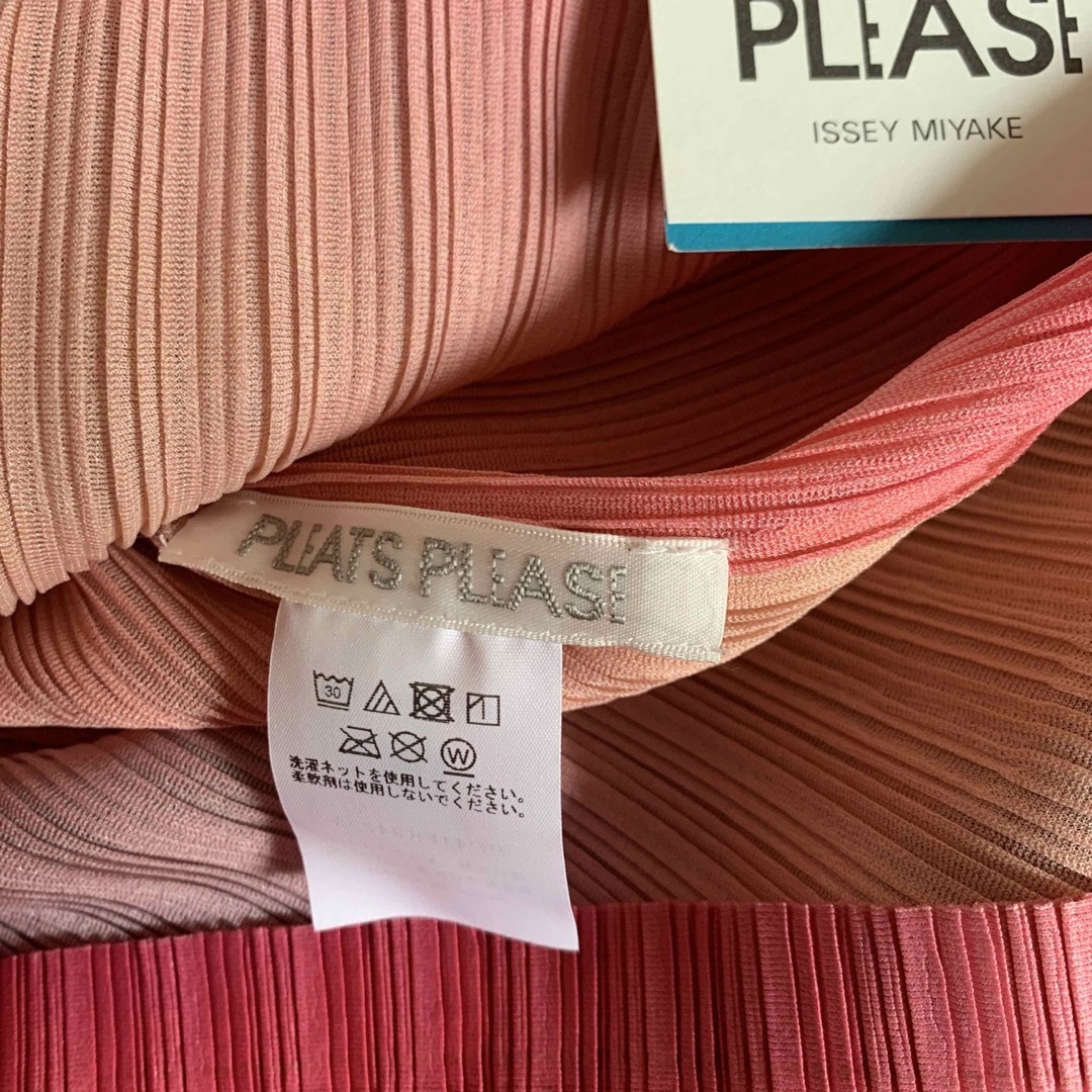 PLEATS PLEASE ISSEY MIYAKE - プリーツプリーズ MELTY RIB PINK PLEATS PLEASE ISSEY MIYAKE - プリーツプリーズ MELTY RIB PINK
