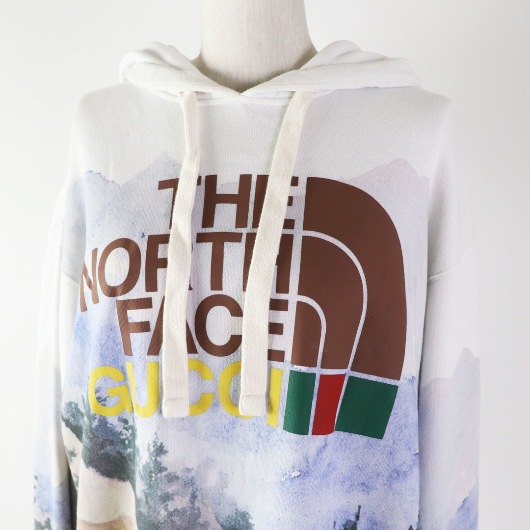 Gucci(グッチ)の美品◎GUCCI グッチ ノースフェイス 22SS 672474 Trail Print sweatshirt トレイル プリント パーカー マルチ S イタリア製 正規品 ユニセックス レディースのトップス(パーカー)の商品写真
