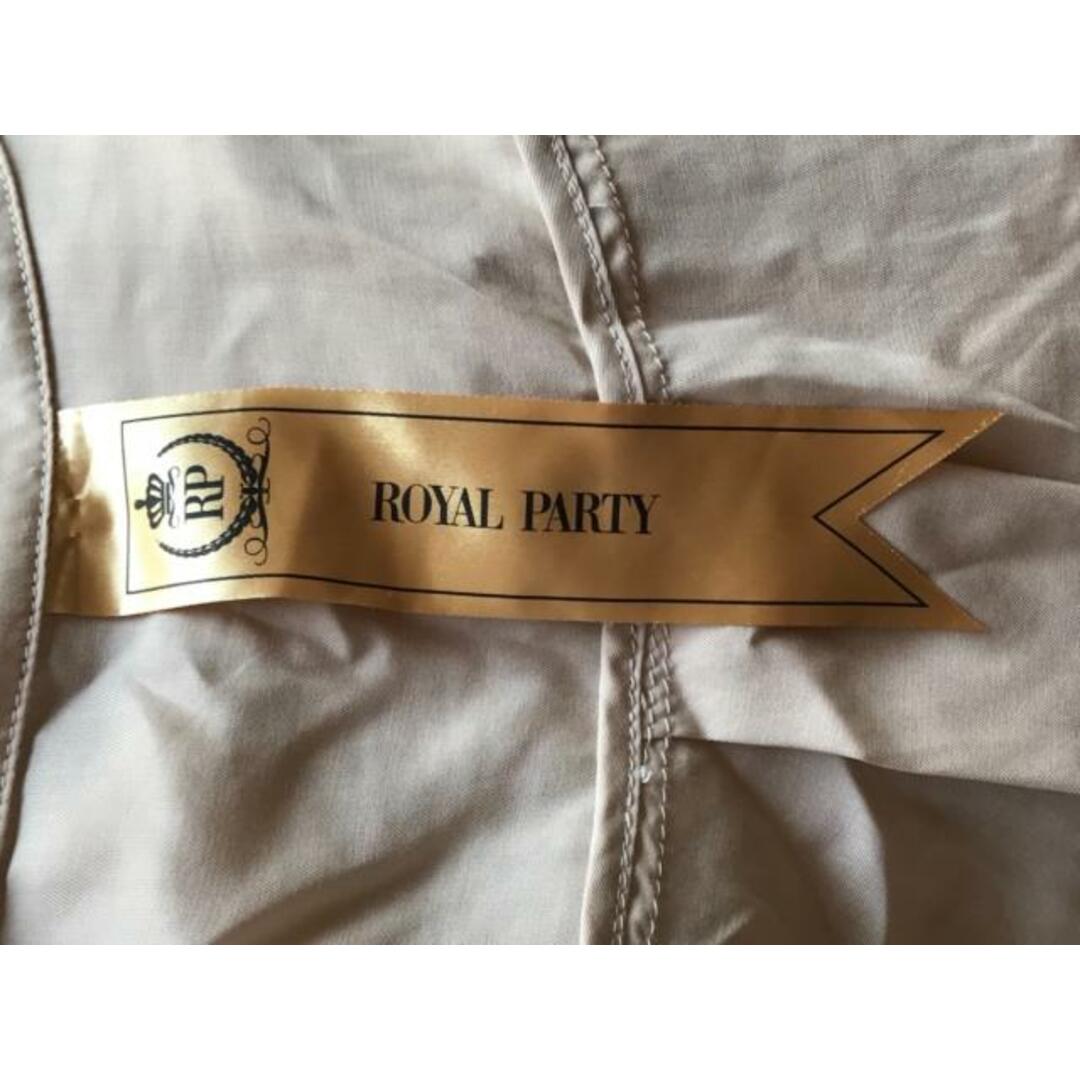 ROYAL PARTY(ロイヤルパーティー)のロイヤルパーティー コート サイズ38 M レディースのジャケット/アウター(その他)の商品写真