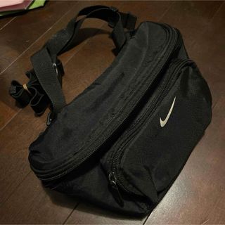 ナイキ(NIKE)のNIKEのウエストポーチ(ボディバッグ/ウエストポーチ)