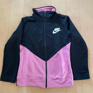 ナイキ(NIKE)のNIKE ジュニアジャージ上下セット　130(ウェア)