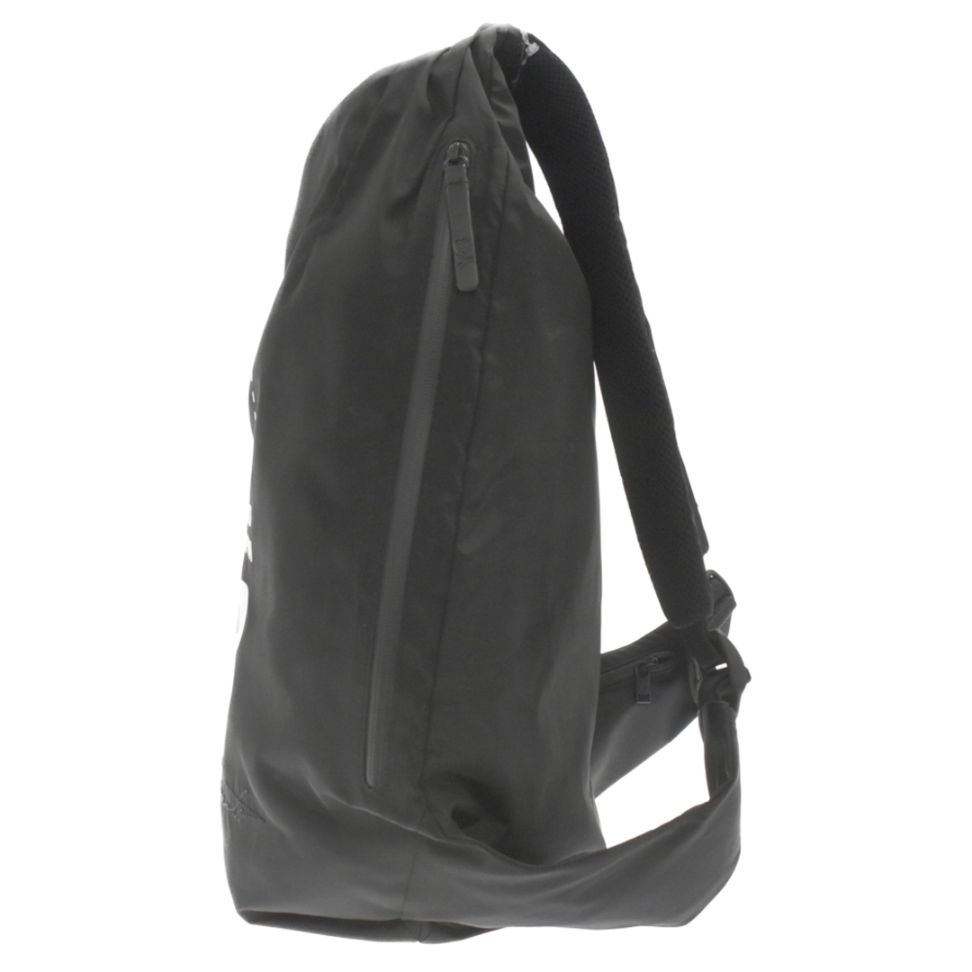Y-3(ワイスリー)のY-3 ワイスリー ロゴナイロンバックパック DQ0629 ブラック メンズのバッグ(バッグパック/リュック)の商品写真