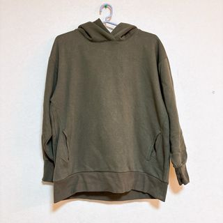 ギャップ(GAP)のカーキ　KHAKI フード付き　パーカ　裏起毛　ポケット付き(パーカー)