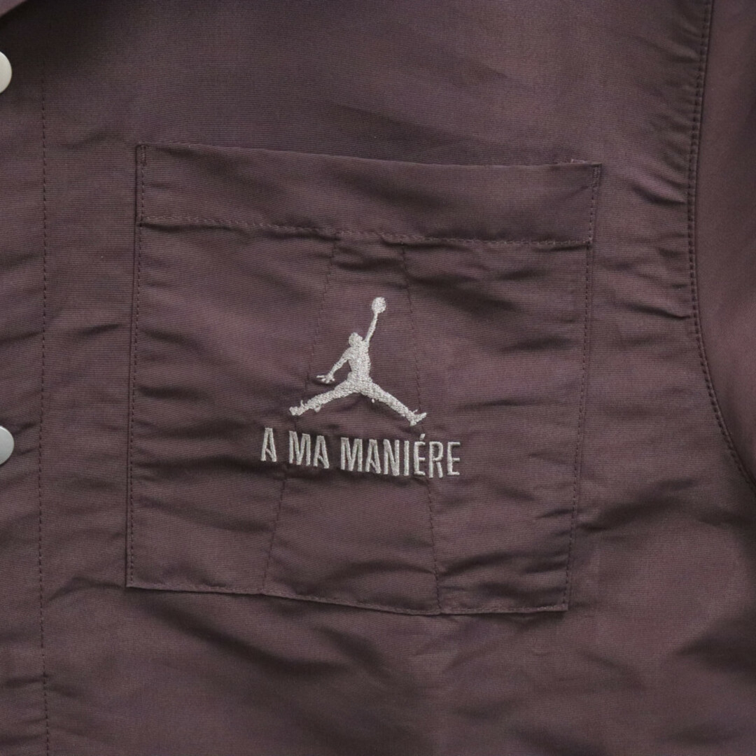 NIKE(ナイキ)のNIKE ナイキ M J A Ma Maniere SHOOTING SHIRT ジョーダンブランドロゴ刺繍 ア・マ・マニエール ナイロン 半袖シャツ DV7460-263 ブラウン メンズのトップス(シャツ)の商品写真