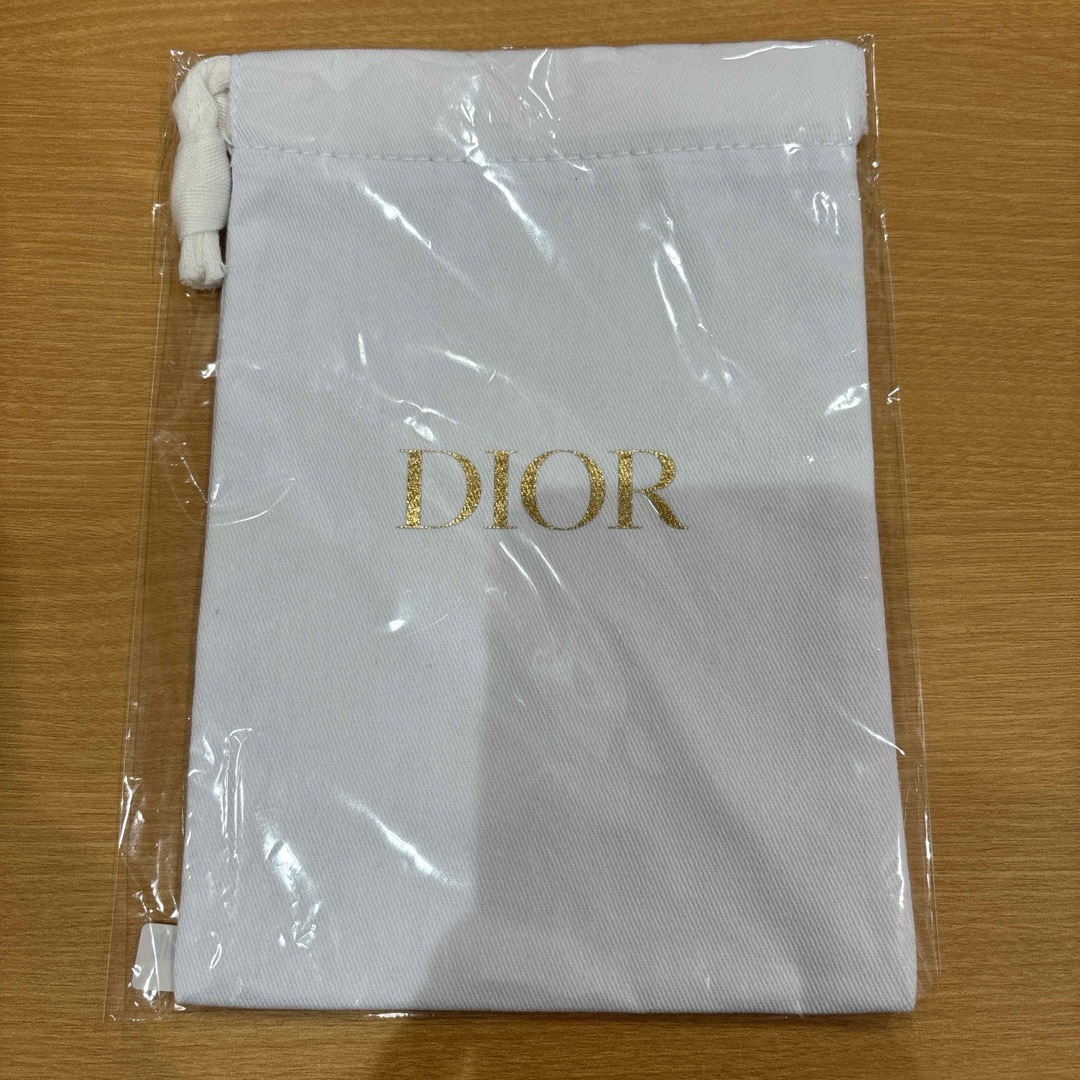 Dior(ディオール)の♠️ディオール　ノベルティ　巾着　2個セット エンタメ/ホビーのコレクション(ノベルティグッズ)の商品写真