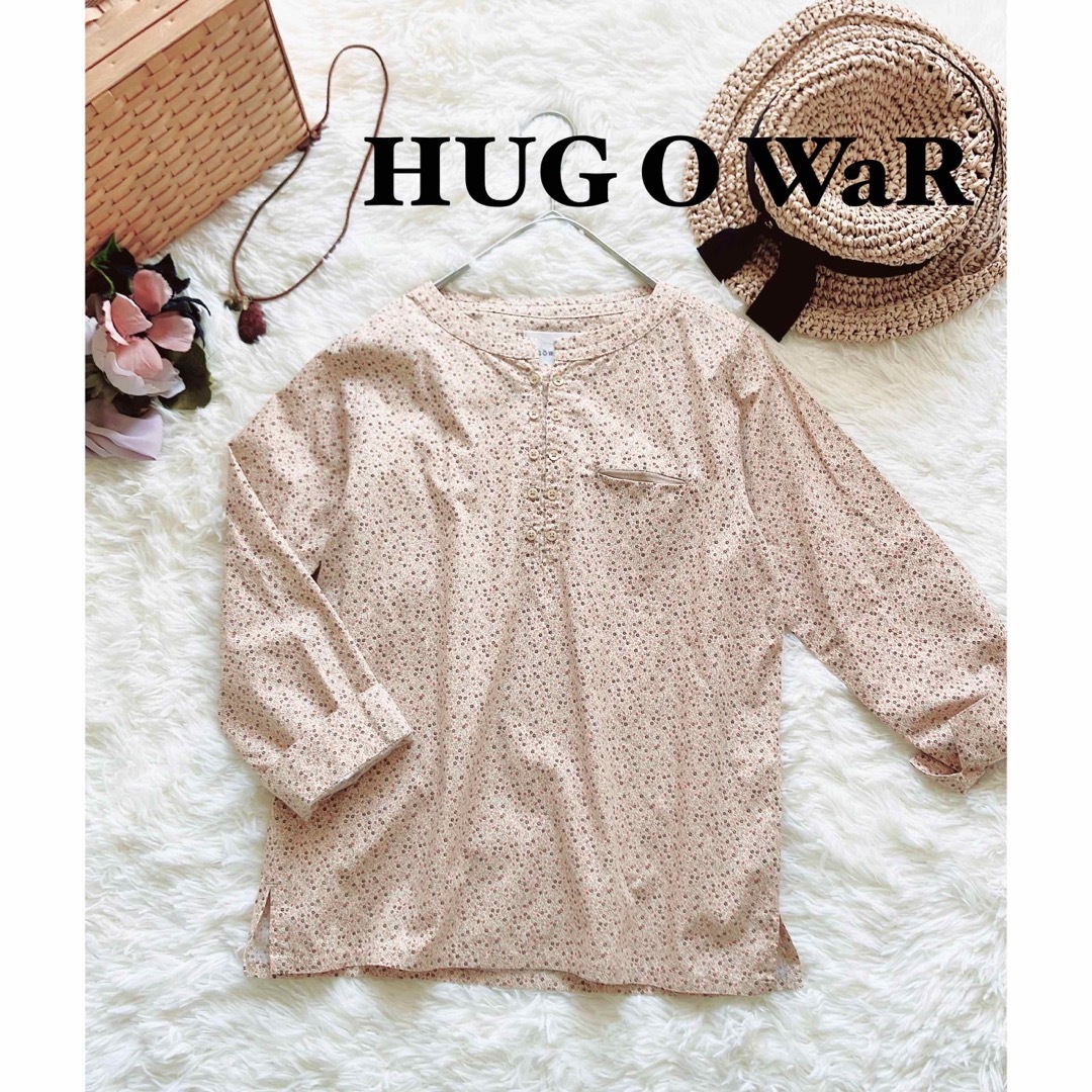 Hug O War(ハグオーワー)の✳︎美品✨HUG O WaRハグオーワー　ボタンの配置が可愛い小花柄ブラウス♪ レディースのトップス(シャツ/ブラウス(長袖/七分))の商品写真