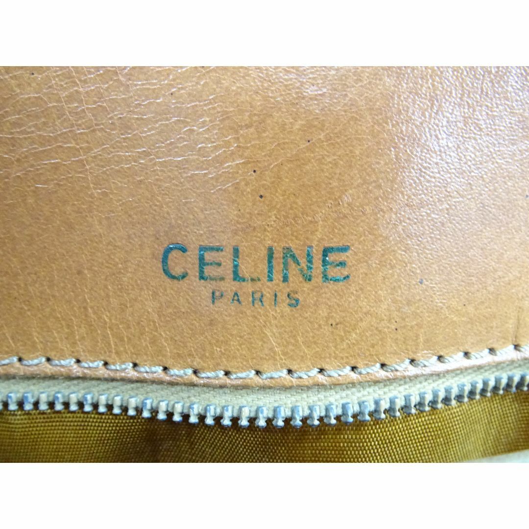 celine(セリーヌ)のM渋103 / CELINE マカダム柄 ショルダーバッグ PVC レザー レディースのバッグ(ショルダーバッグ)の商品写真