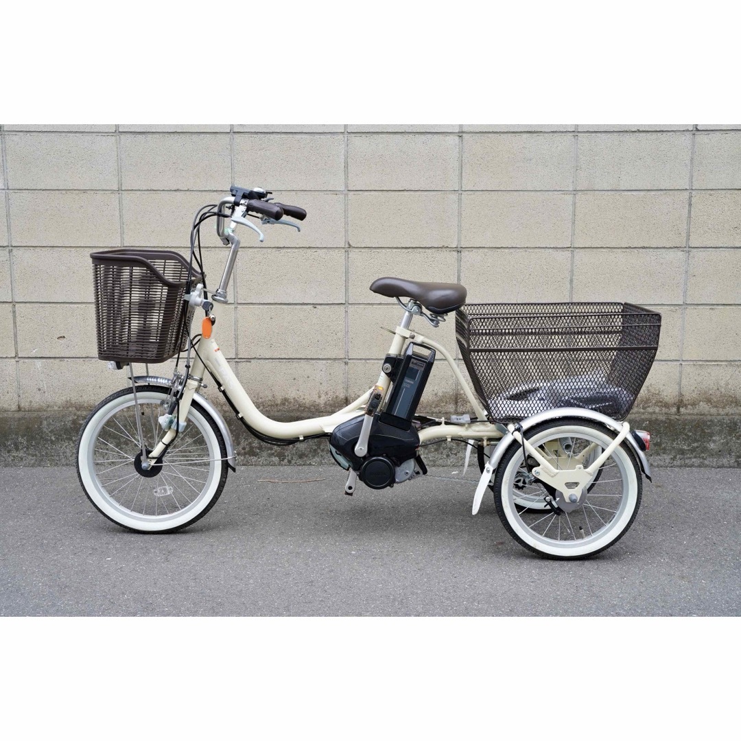 ヤマハ(ヤマハ)の電動三輪車 ヤマハ PASワゴン 電動アシスト中古 032401 スポーツ/アウトドアの自転車(自転車本体)の商品写真